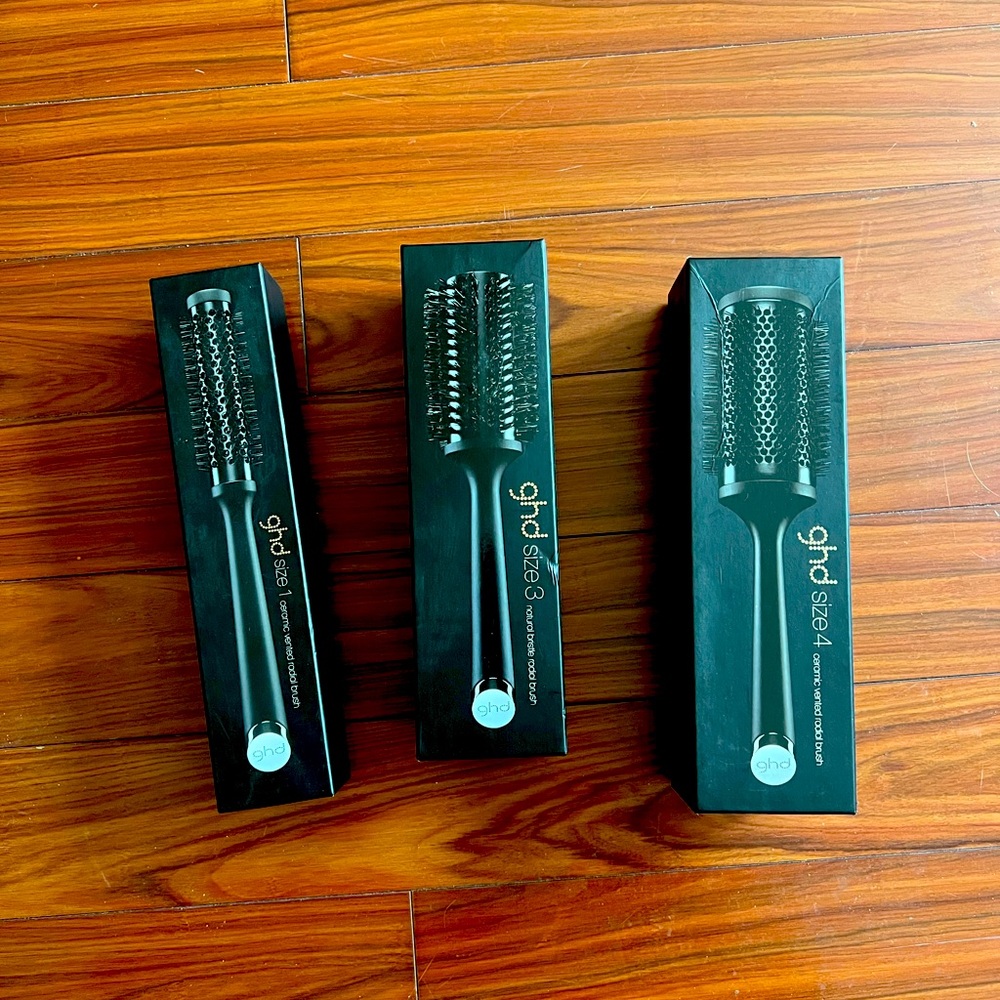 New GHD Round Brushes - Set of Three - Ceramic and Natural Brushes - Never Used